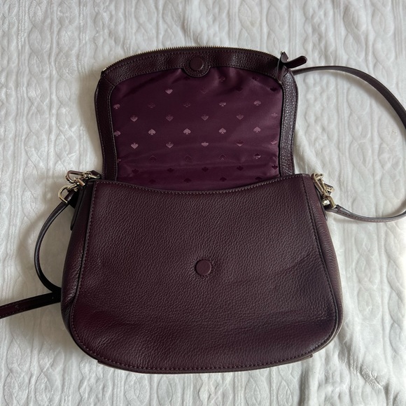 Kate Spade large run around maroon crossbody/convertible shoulder bag - Picture 6 of 11